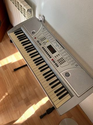 Teclado FunKey 61 + Soporte X