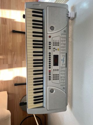 Teclado FunKey 61 + Soporte X