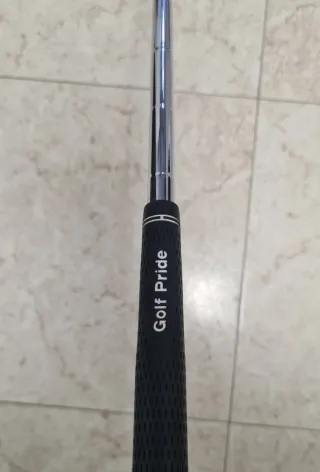 Taylormade RBZ Tour 4