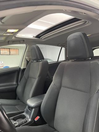 Toyota Rav4 2.0D 150D 2WD Business