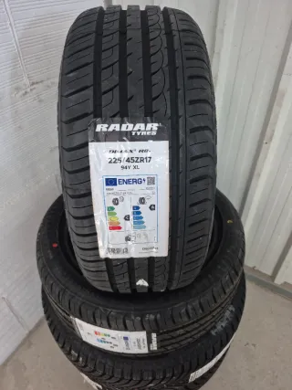 225 45 R17 94Y RADAR R8+