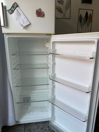 Nevera HOOVER blanca