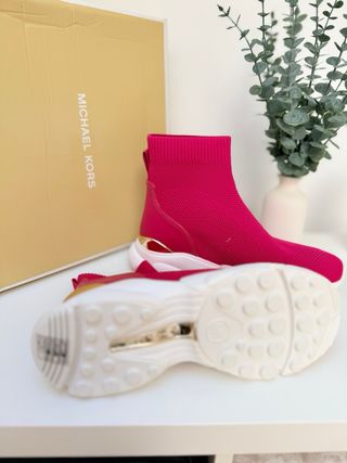 Zapatillas Michael Kors Rosa y Doradas