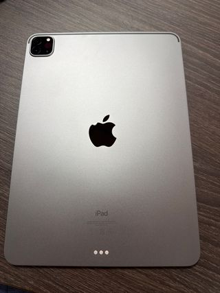 iPad Pro 11 3ª Gen Plata. Muy poco usado.