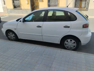 SEAT Ibiza 2003