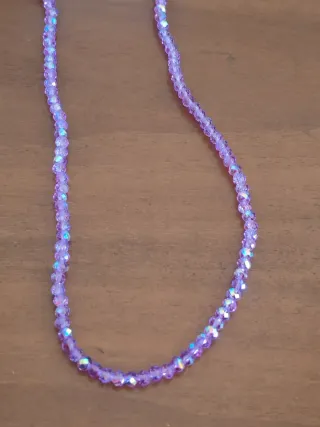 Collana lunga elasticizzata con cristallini