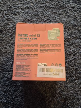 Funda Instax Mini 12 Verde Menta + Correa