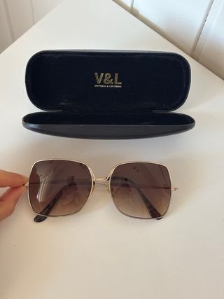 Gafas de sol Victorio & Lucchino.