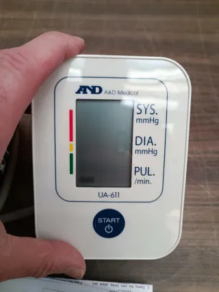 Tensiómetro Digital A&D Medical UA-611