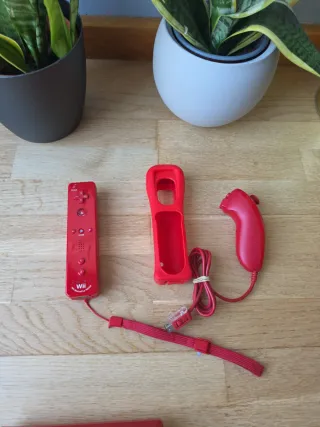 Nintendo Wii Mini + Juegos y Accesorios