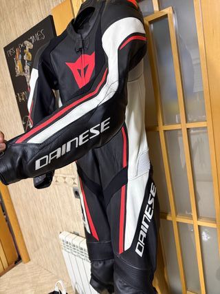 Mono Dainese Talla 48 Moto apenas sin uso