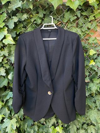 Chaqueta blazer negra