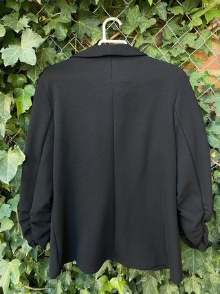 Chaqueta blazer negra