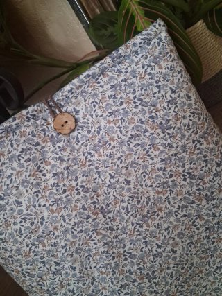 OFERTA 2X14€ 3x20€ Funda literaria Flores azules