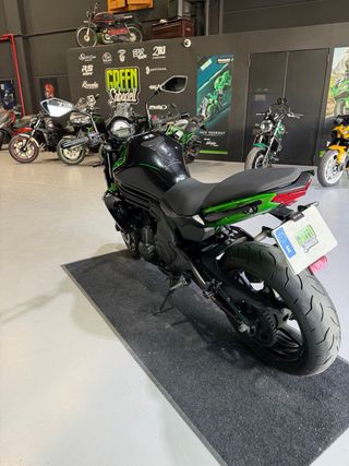 Kawasaki ER6N