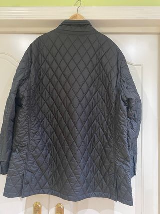 Chaqueta acolchada hombre gris invierno