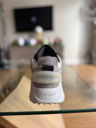 Zapatillas Off-White blancos y grises