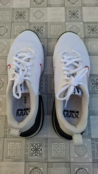 Nike Alpha Trainer 6