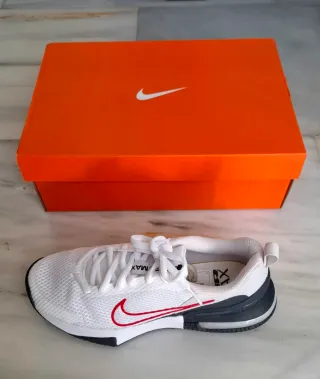 Nike Alpha Trainer 6