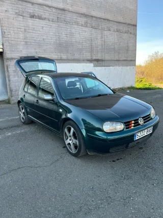 Volkswagen Golf 2002