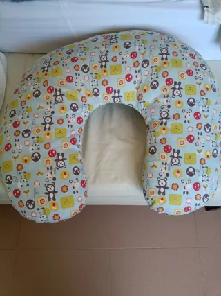 Cojín de lactancia estampado