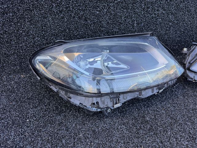 Faros Mercedes Clase C