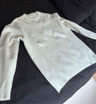 Suéter Zara cuello redondo blanco