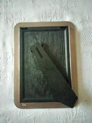 Marco de fotos plateado y dorado