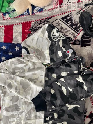 Sudadera Bape Shark Camuflaje Gris y Blanca XL