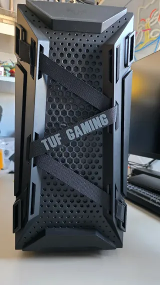 Caja Asus TUF Gaming G301 Negra y Naranja