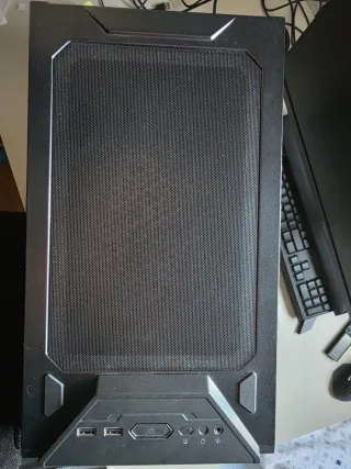 Caja Asus TUF Gaming G301 Negra y Naranja