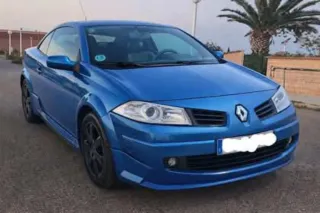 Renault Megane descapotable pegatina C