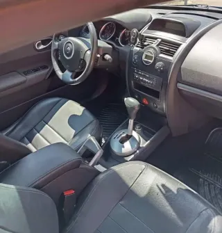 Renault Megane descapotable pegatina C