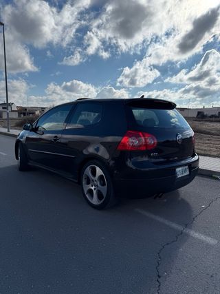 VOLKSWAGEN GOLF GTI EEUU