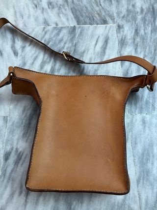 Bolso de cintura de cuero genuino