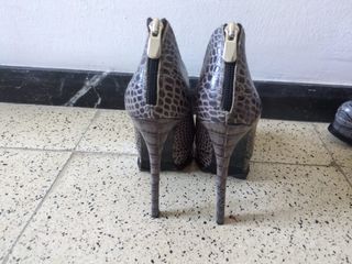 Botines Tacón Plataforma Gris Serpiente 37 y 38