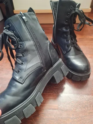 Anfibi ecopelle neri donna