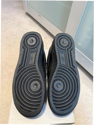 Nike Air Force 1 Low '07 Negras Talla 45