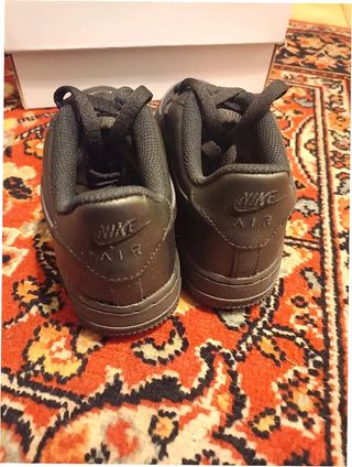 Nike Air Force 1 Low '07 Negras Talla 45