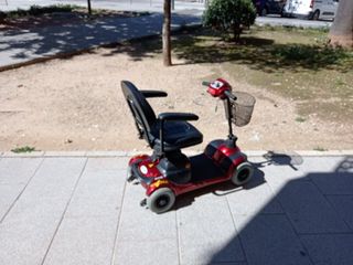 Silla de movilidad reducida eléctrica