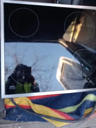 Placa de inducción AEG como nueva