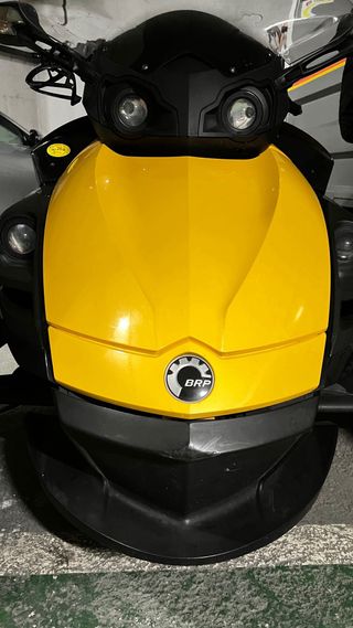Can-Am Spyder RT Rotax 990