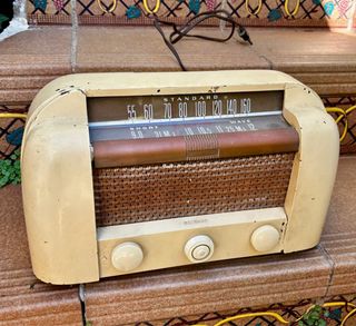 Rádio RCA VICTOR Vintage Beige y Marrón