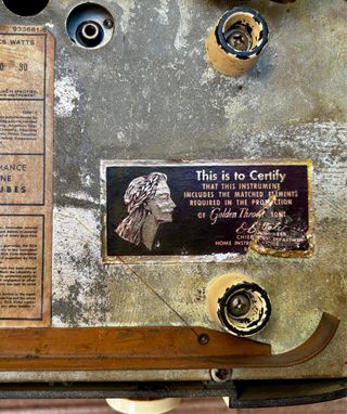 Rádio RCA VICTOR Vintage Beige y Marrón