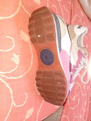 Zapatillas BIMBA Y LOLA Beige y Rosa