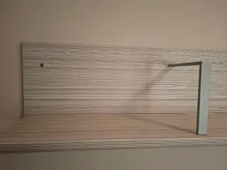 Estantería larga dormitorio