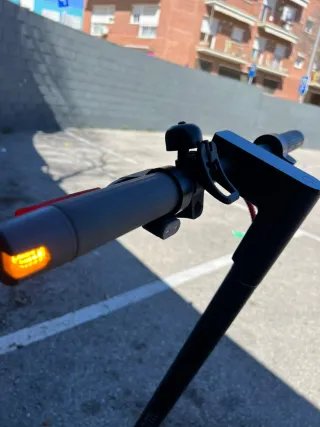 Xiaomi 4 Pro 2gen DGT Patinete Eléctrico