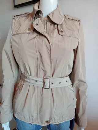 Gabardina Massimo Dutti Beige Talla XS