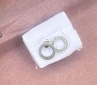 Anillo pandora  Plata y pendientes Forevera juego