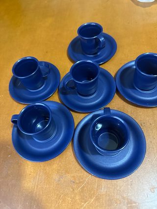 6 Tazas de Café Tupperware con Platos